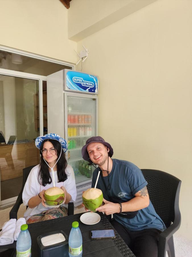 Готель Dhigurah Dhonveli Boutique Екстер'єр фото